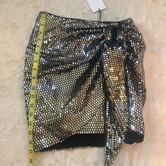 𝅺NWT ZARA Bloggers Fave Sparkly Knotted Skirt - Picture 8 of 11